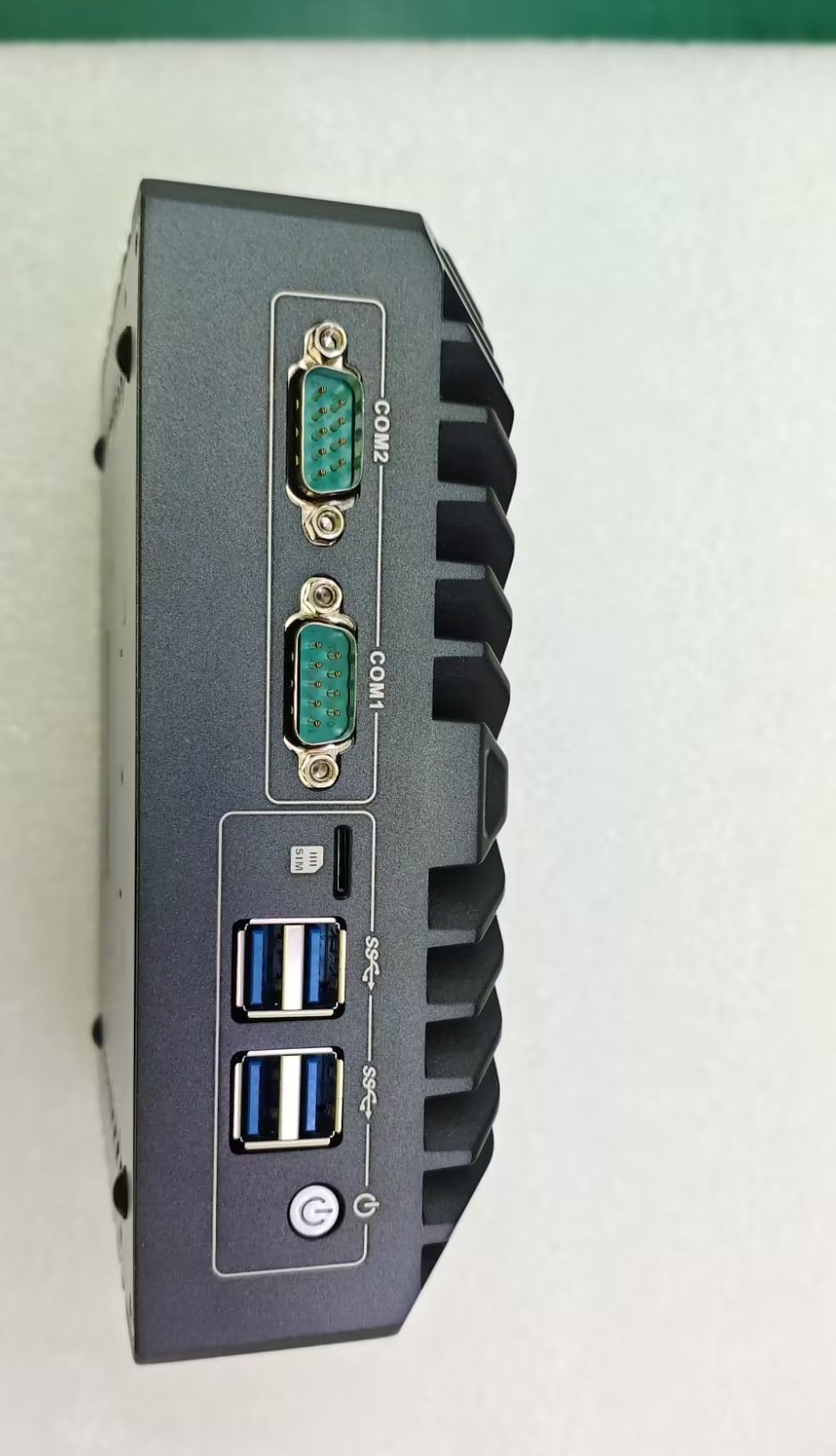 DC 9V–36V Wide Voltage Industrial PC